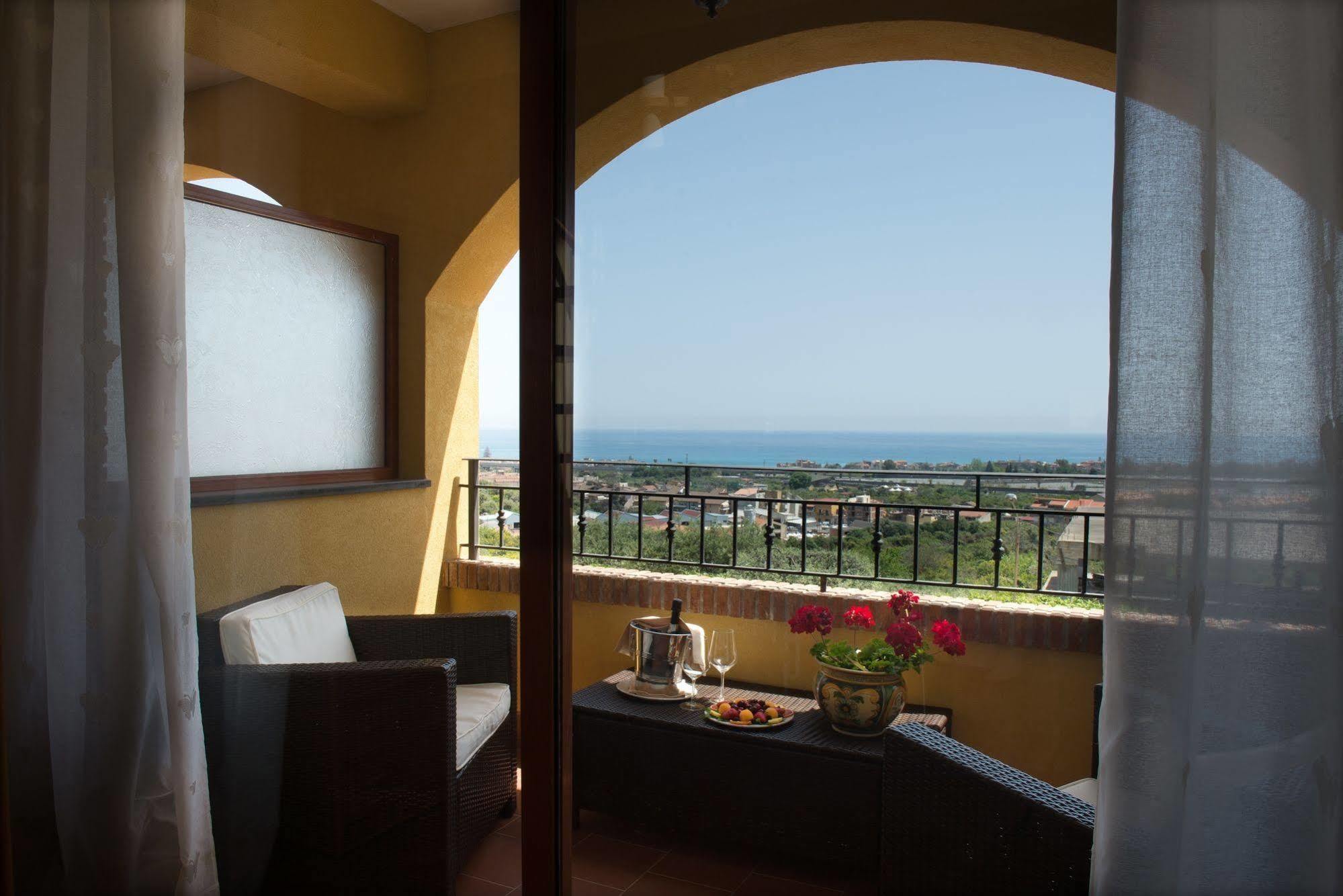'A Nuciara Park Hotel&Wellness Center Furci Siculo Exterior foto